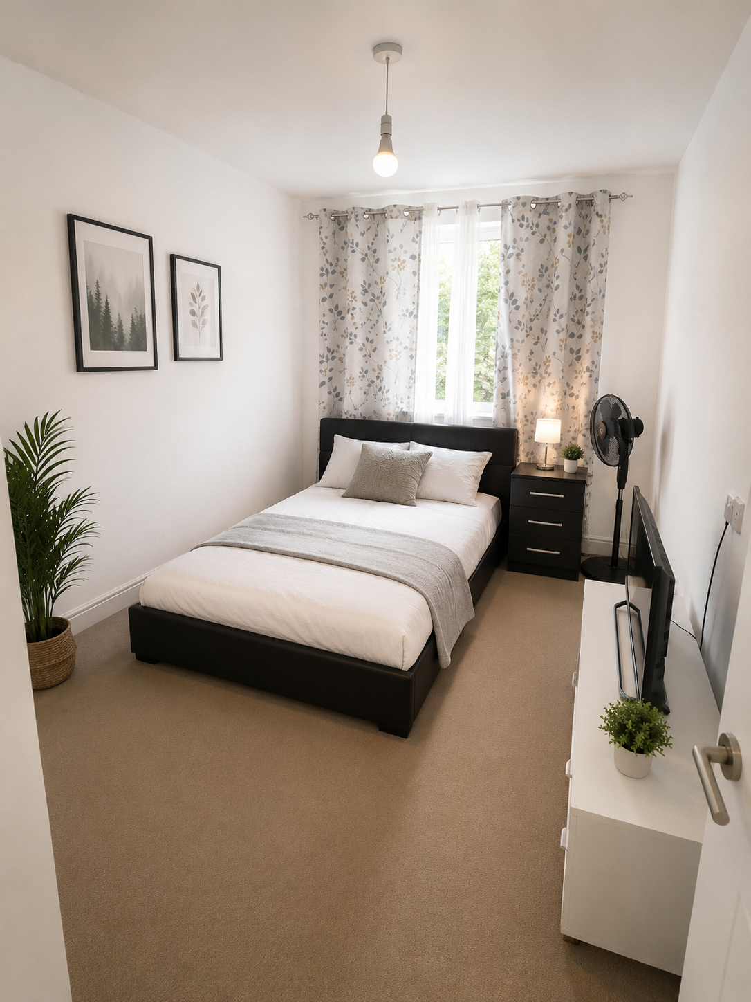 Chelsea Court photo 12