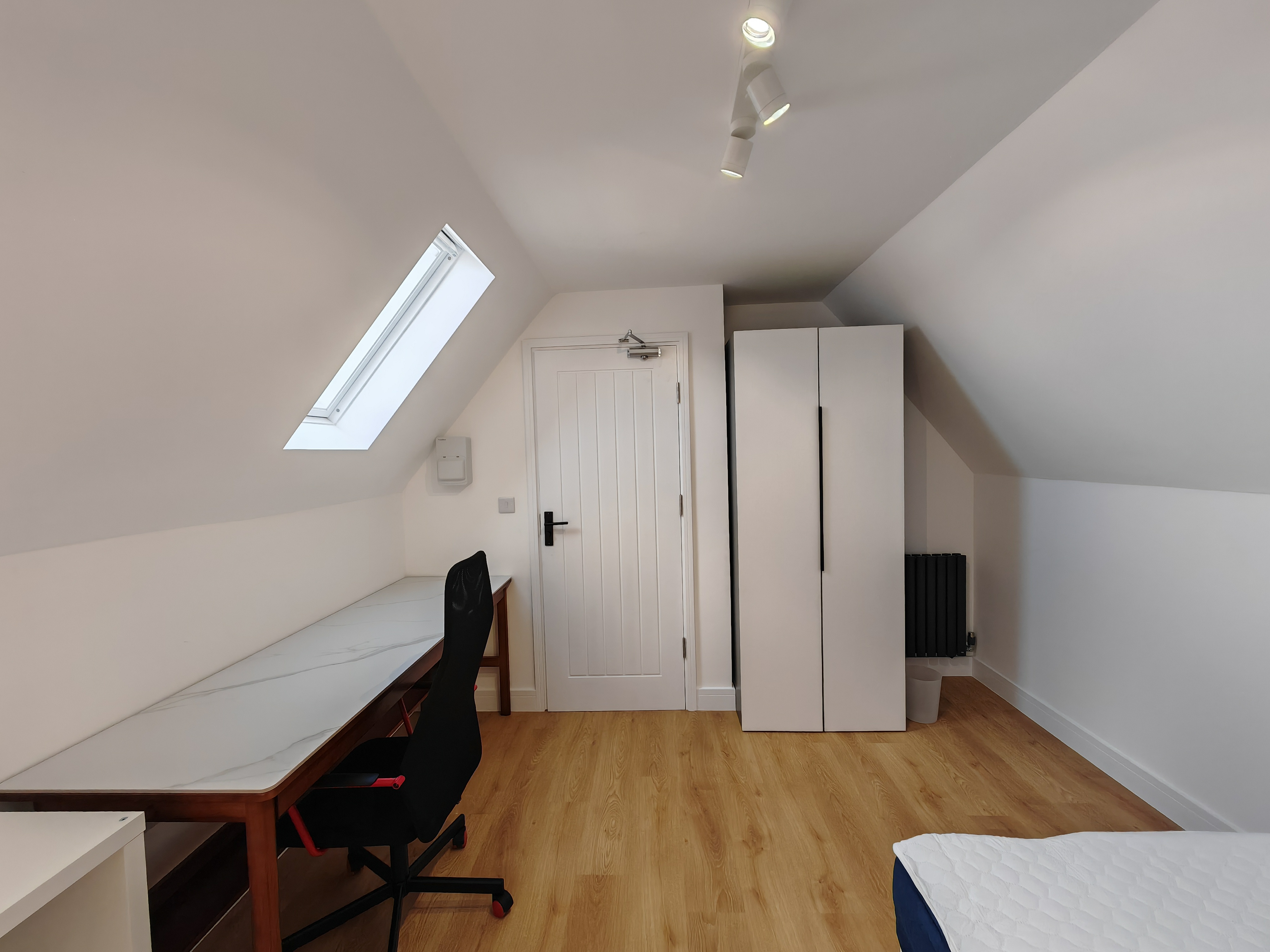 Sky Point One - FLAT 301 listing photo